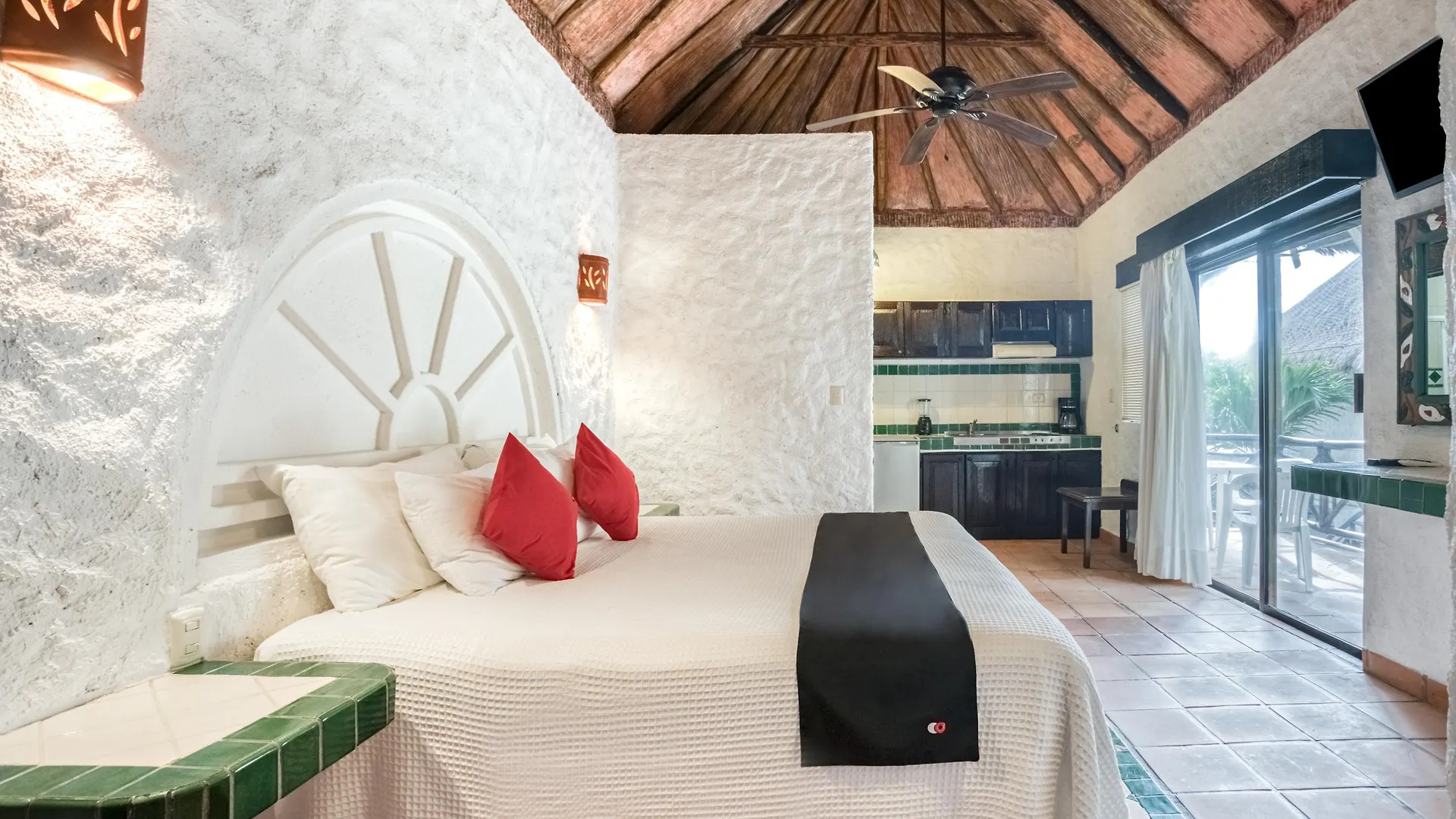 Hotel Capital O Mimi Del Mar, Playa del Carmen México