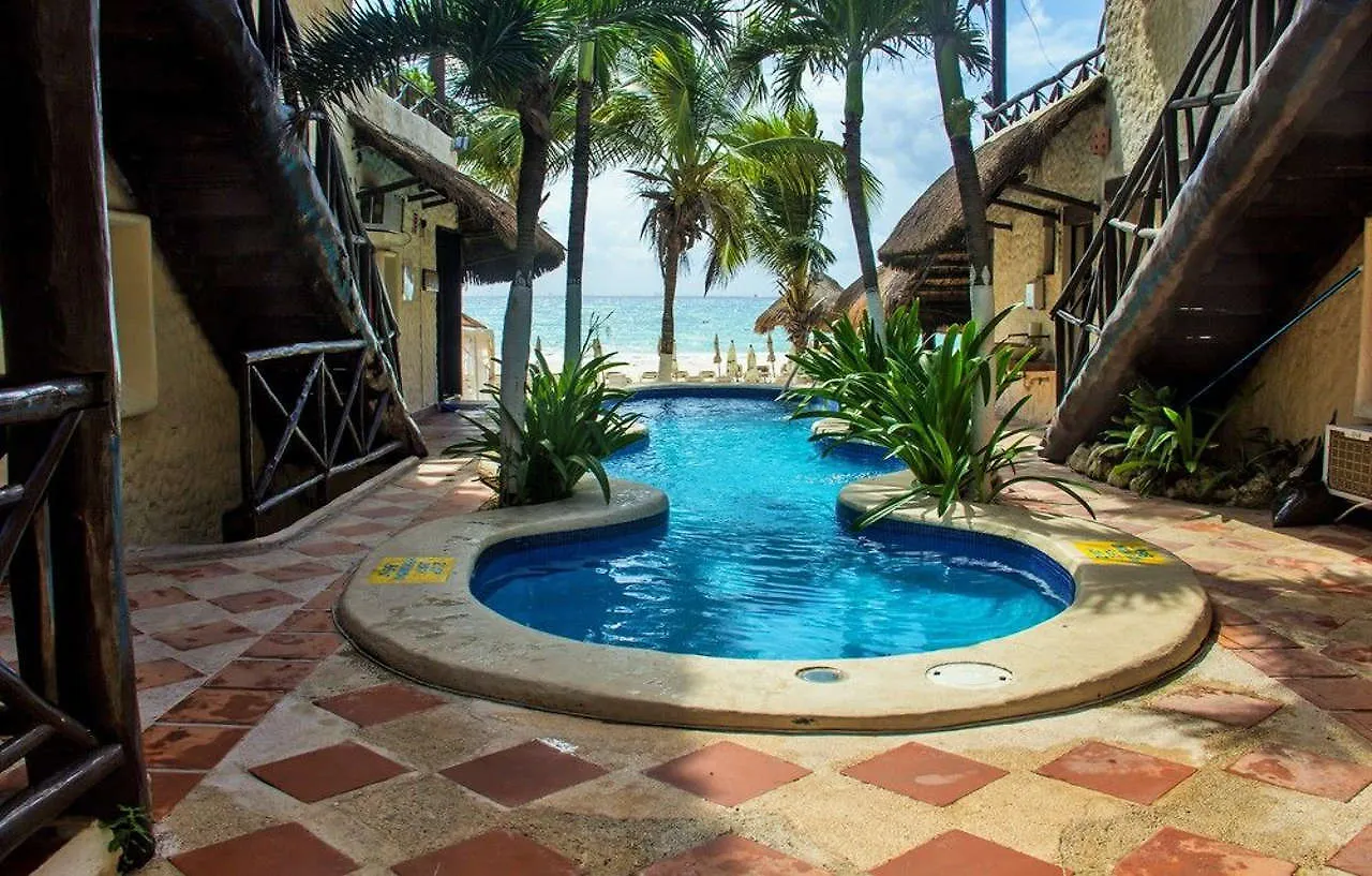 Hotel Capital O Mimi Del Mar, Playa del Carmen