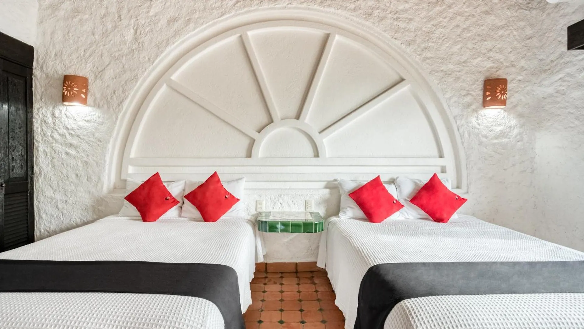 Hotel Capital O Mimi Del Mar, Playa Del Carmen Mexique